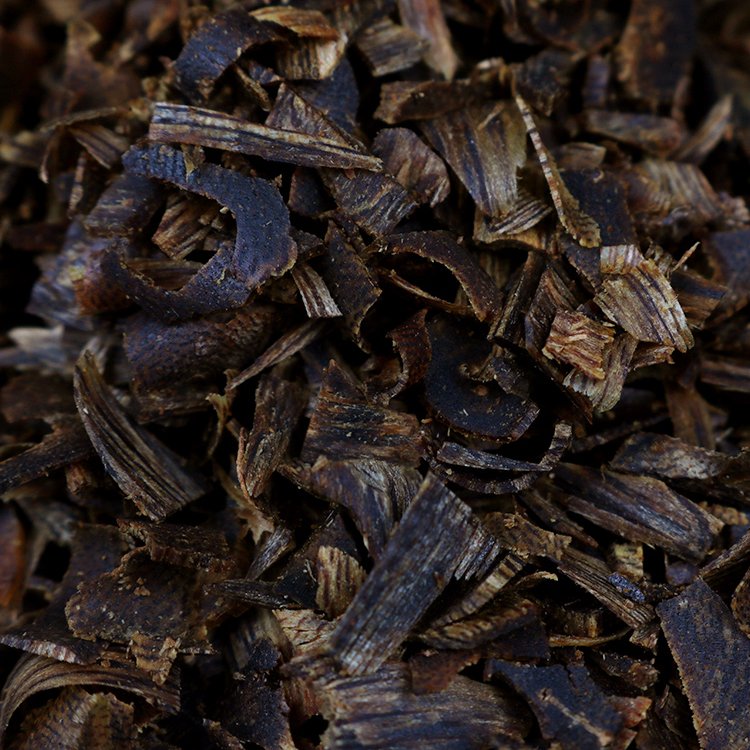 High-resin sinking Kynam slices for pure oud oil distillation