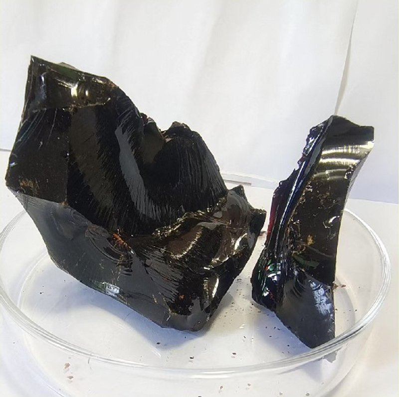 Water-soluble propolis extract for beverages supplements and functional foods